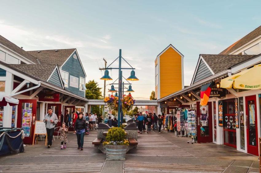 Steveston Waterfront Hotel Richmond Eksteriør billede